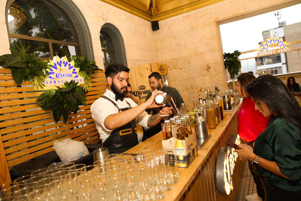 Cerveza Corona presentó su nueva plataforma Sunset Spots, como un espacio para escapar de la rutina en medio de la cotidianidad urbana.