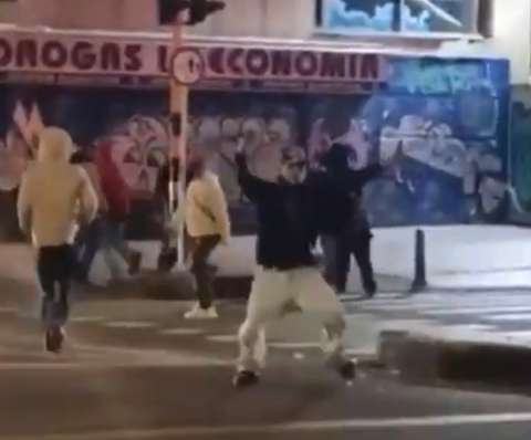 Hombres con cuchillos desataron pánico entre peatones en Chapinero