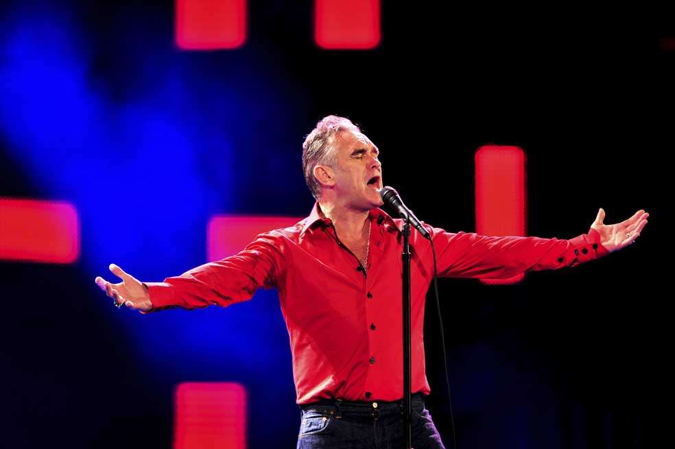 El cantante y compositor inglés Morrissey, vocalista de la banda The Smiths hasta 1987, durante un concierto en Viña del Mar el año pasado. / EFE