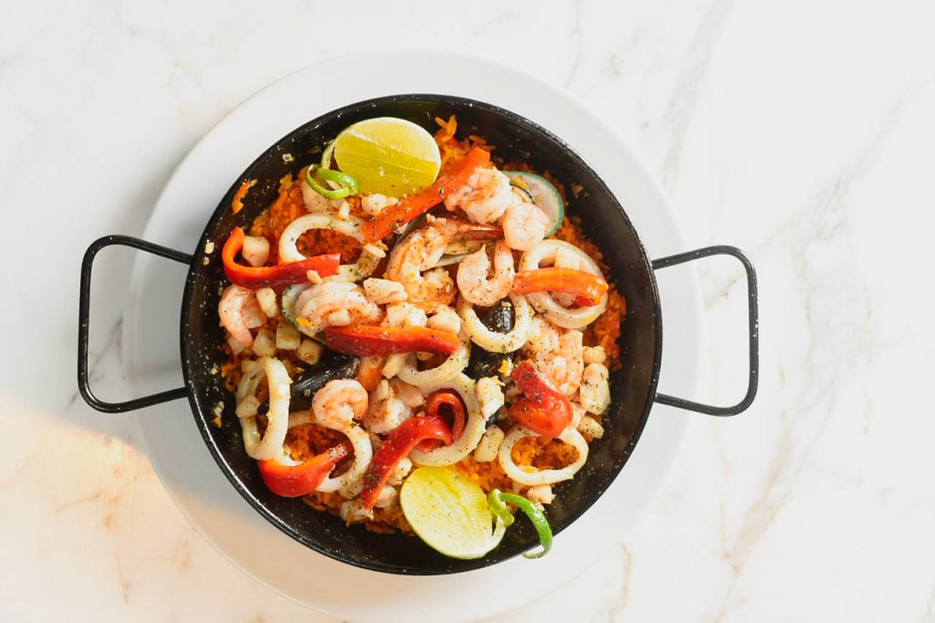 Día Mundial de la Paella: cinco pasos para aprender a cocinar esta receta