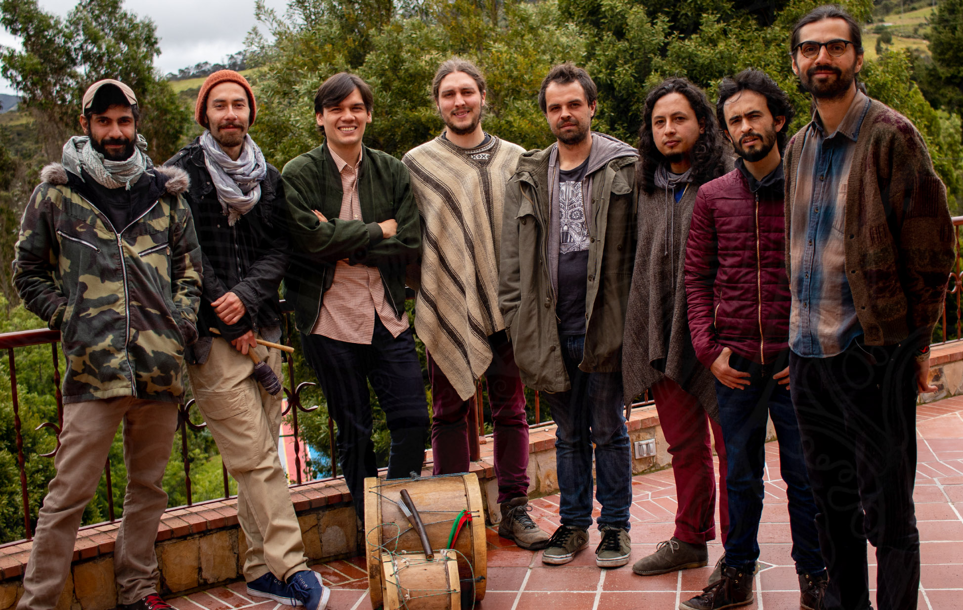 Imagen de los integrantes del grupo El Supersón Frailejón.