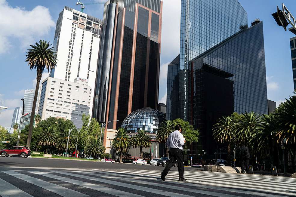 Edificio de la Bolsa Mexicana de Valores SAB en México, D. F. / Bloomberg