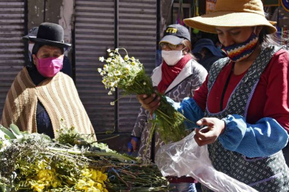 Autoridades sanitarias de Bolivia preocupadas por crecimiento de casos positivos de coronavirus.