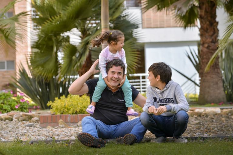 Hombres rebeldes que se han lanzado a ser amos de casa