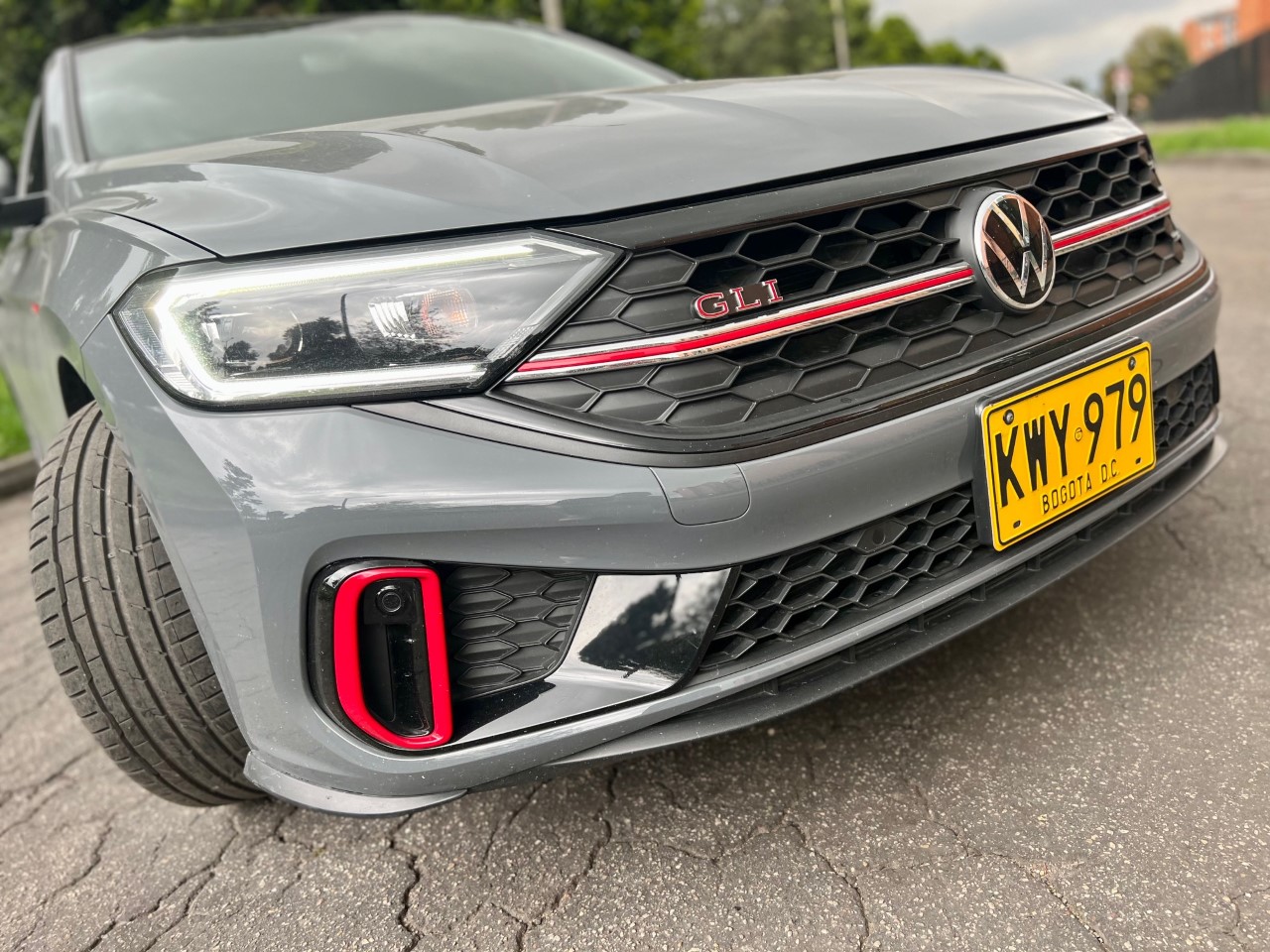 Volkswagen Jetta GLI.