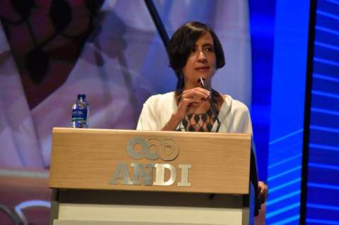 Minambiente implementará registro de emisiones para el sector productivo de Colombia