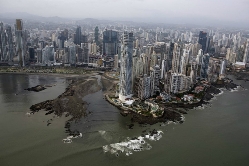 Panamá sale de la la lista de países con deficiencias en la lucha contra el lavado de capitales. / Bloomberg News