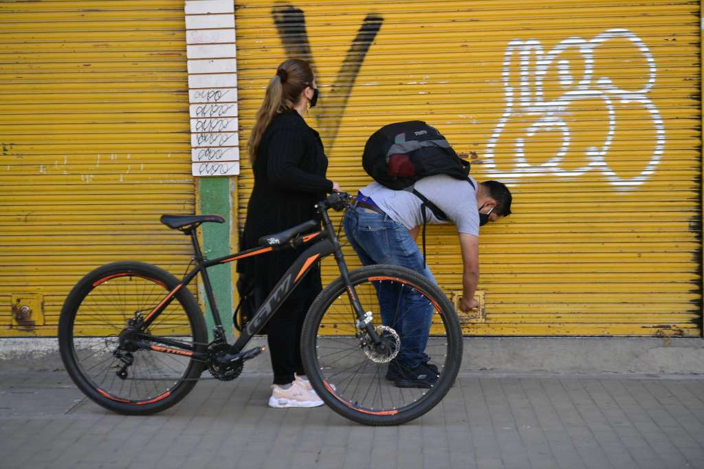 Cuarentena estricta con acompañamiento de la policía y el ejército en la localidad de Suba ante el aumento de casos de Covid – 19 en esta zona de Bogotá