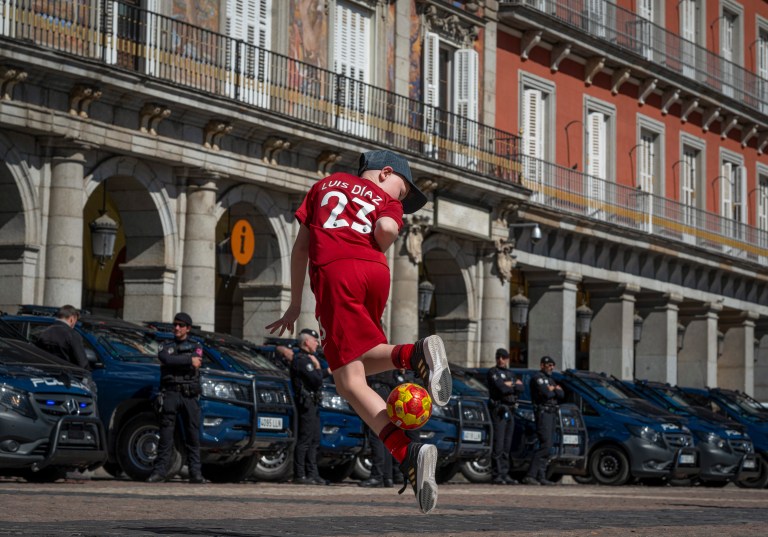 Columna de Antonio Casale: Jugar