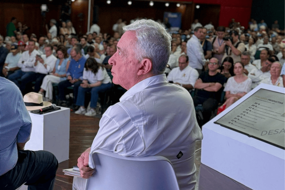 El expresidente Álvaro Uribe en el sexto foro de precandidatos.