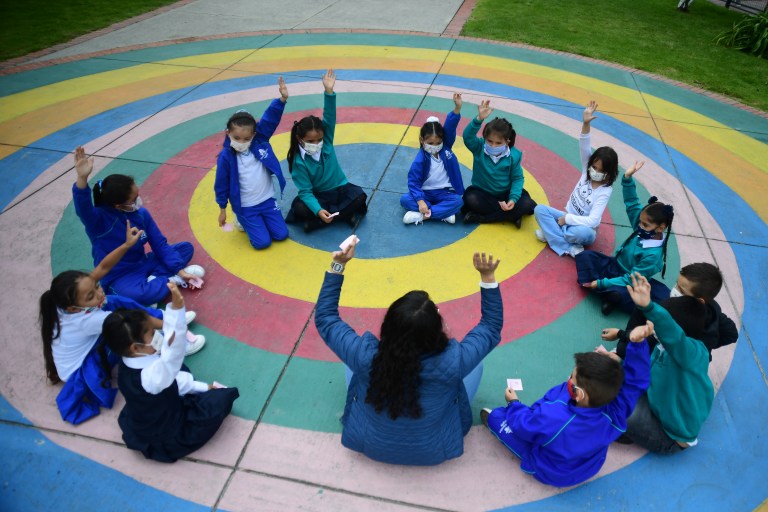 Colegios de Bogotá implementan educación socioemocional para combatir el bullying