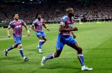 Daniel Muñoz y Jefferson Lerma son campeones de la Conference League con Crystal Palace