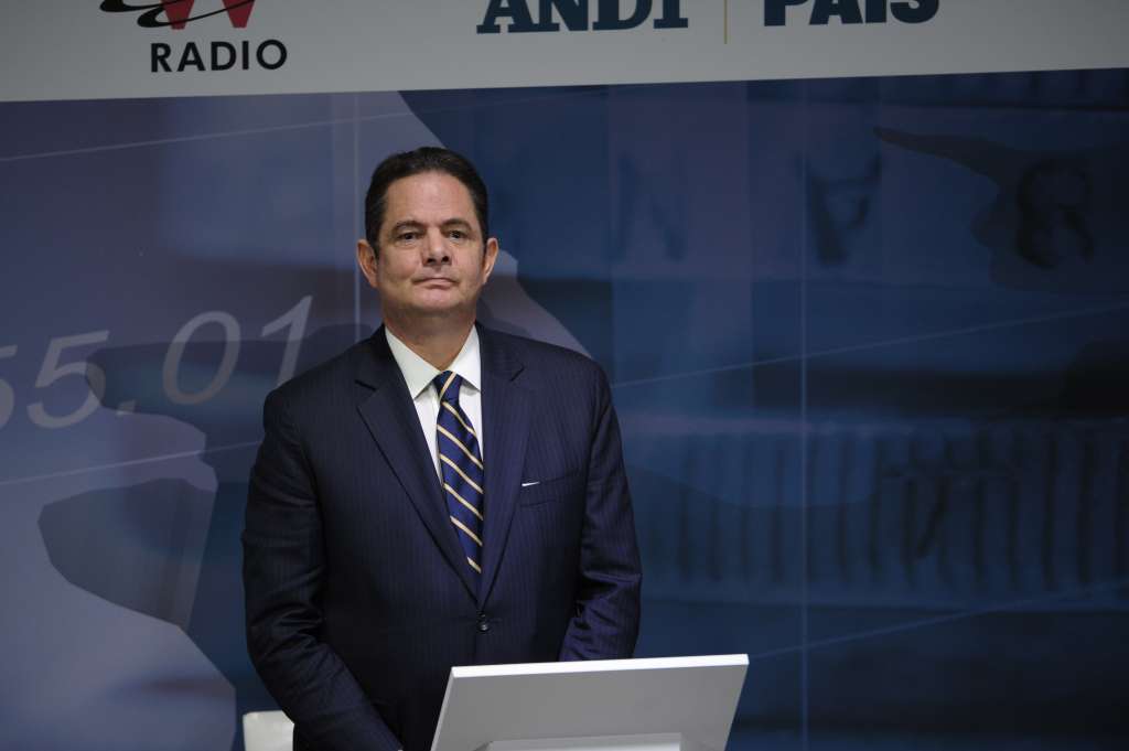 Se lanzó en dos ocasiones como candidato presidencial. La primera fue en 2010 y la segunda en 2018, con Juan Carlos Pinzón como fórmula vicepresidencial. Esa votación fue su gran derrota política, pues venía de ser vicepresidente y quedó de cuarto en la votación.