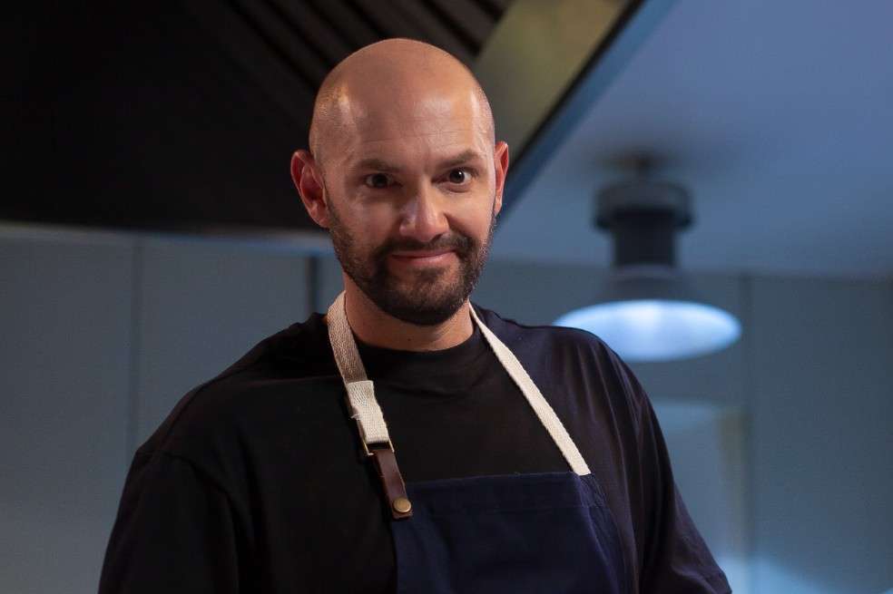 El reconocido jurado de MasterChef Celebrity, habló de su participación en Aventura Gastronómica Colombia, de Sony Channel y reveló un truco para hacer la cena de Navidad. Esto dijo.
