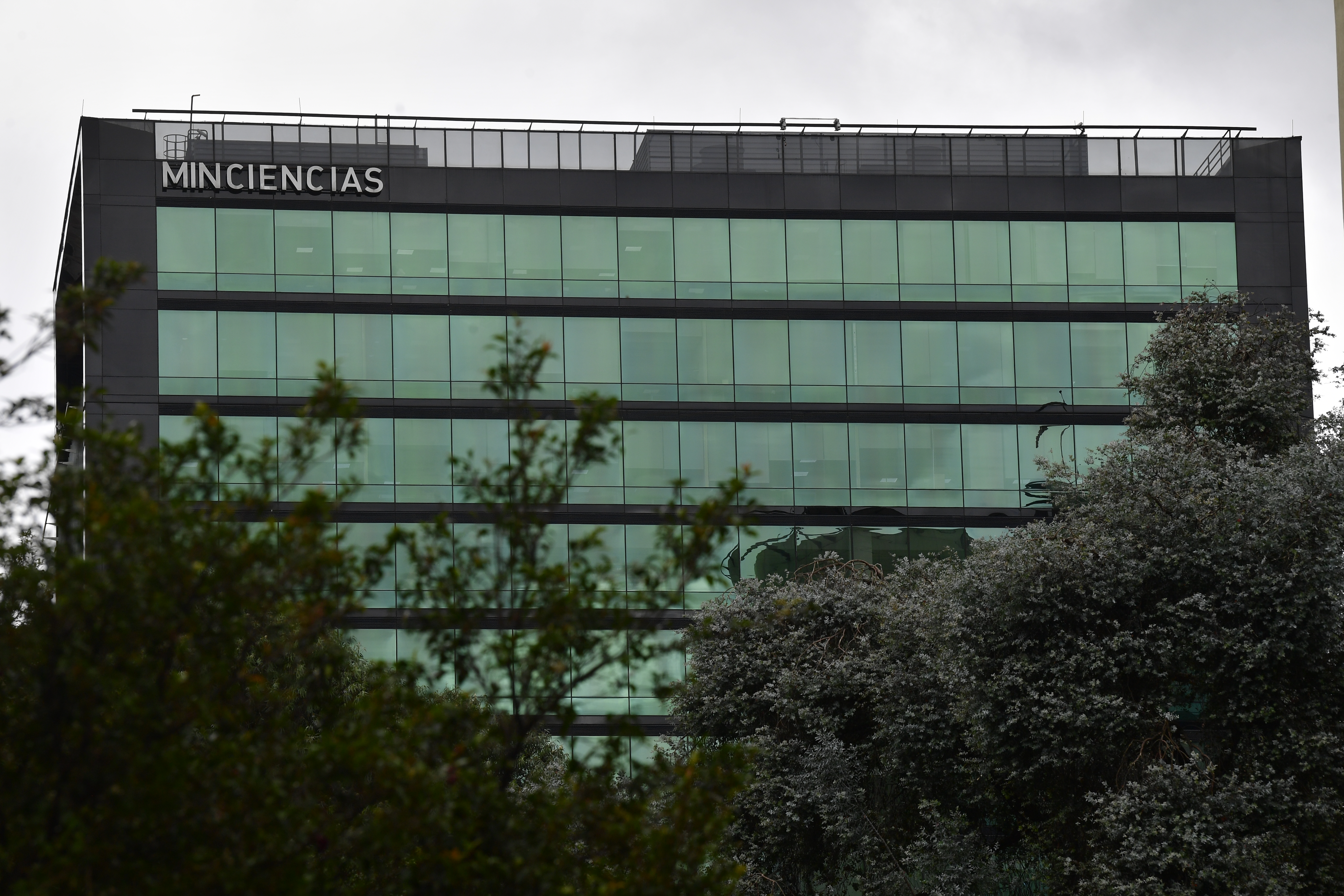 Fachada del Ministerio de Ciencia, Tecnología e Innovación (MinCiencias), anteriormente Colciencias