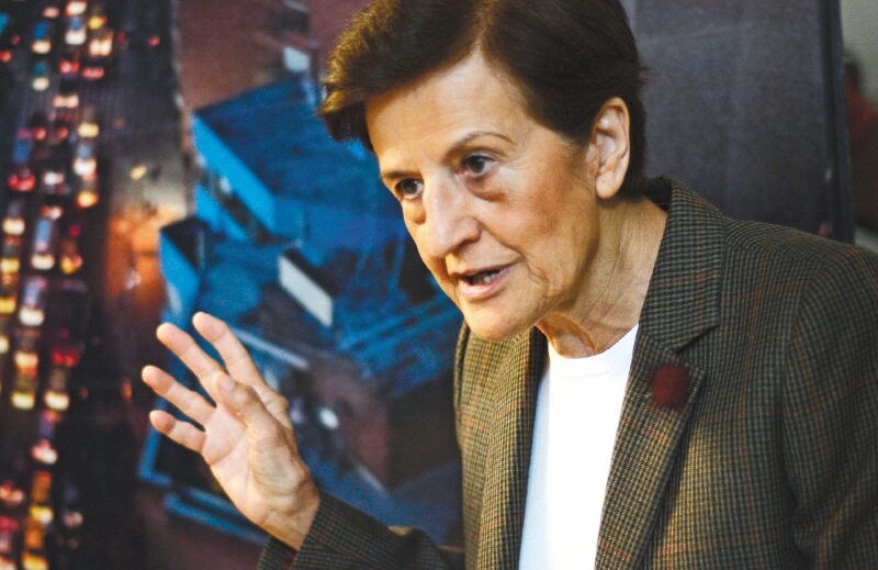 Adela Cortina, recibió un doctorado honoris causa de la U. Nacional. / Cortesía Unimedios.