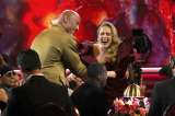 Premios Grammy 2023: Adele y ‘La Roca’ se dieron curioso beso