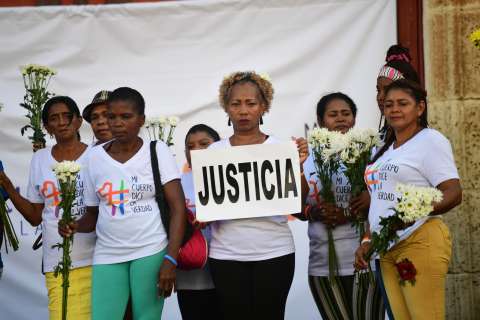 Reparar y cumplirle a las víctimas no es un favor, es un derecho: Consejera de Paz de Bogotá