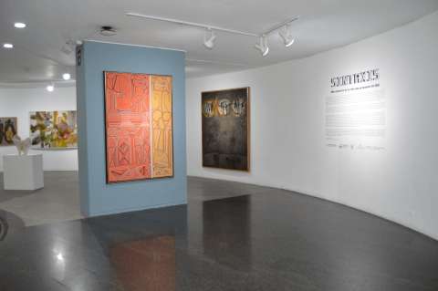 “Sintaxis”, una exhibición para navegar 60 años de arte abstracto en Colombia
