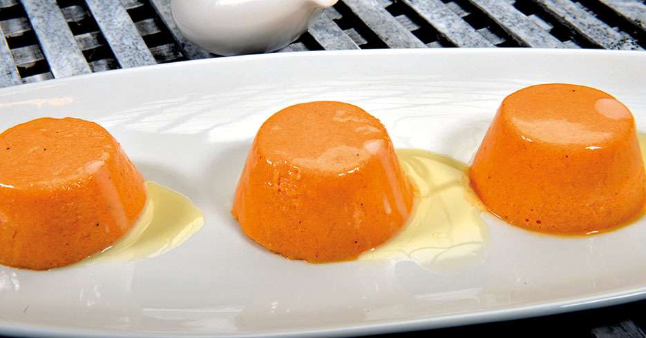 Postre del día: Esponjado de curuba con salsa inglesa