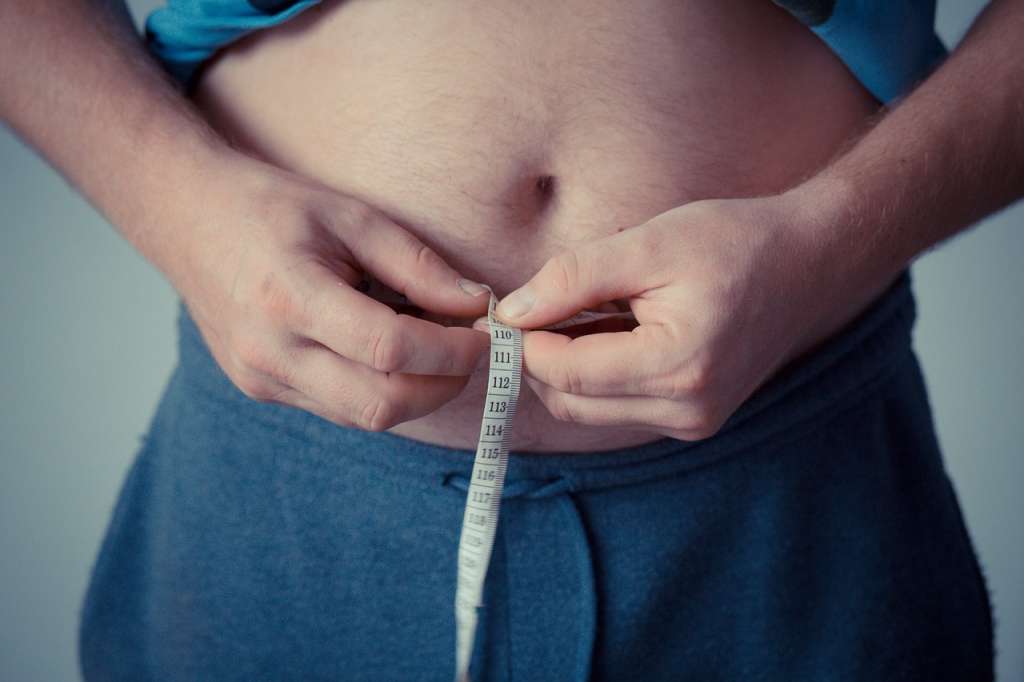 ¿Cómo reduce el ejercicio la grasa abdominal?