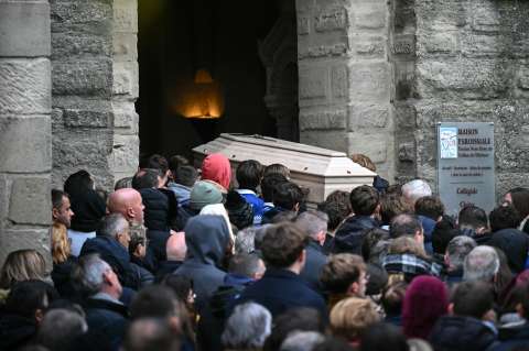 El asesinato de un joven en Crépol alimenta a la ultraderecha en Francia
