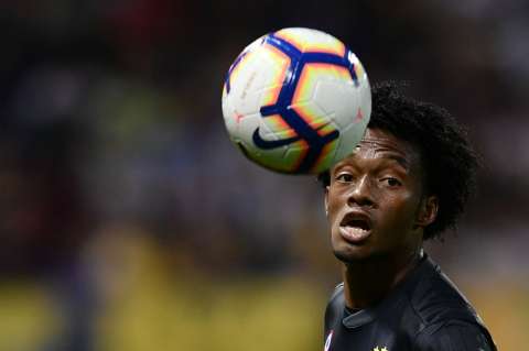 Cuadrado fue operado con éxito de su rodilla en Barcelona