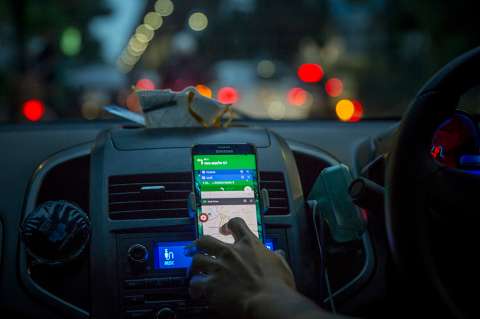 Líderes de taxistas en Bucaramanga denuncian que conductores de Uber ofrecen servicios sexuales