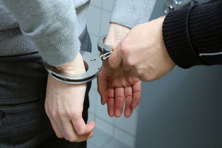 Policía captura a diez personas por hurto y tráfico de drogas en Bogotá