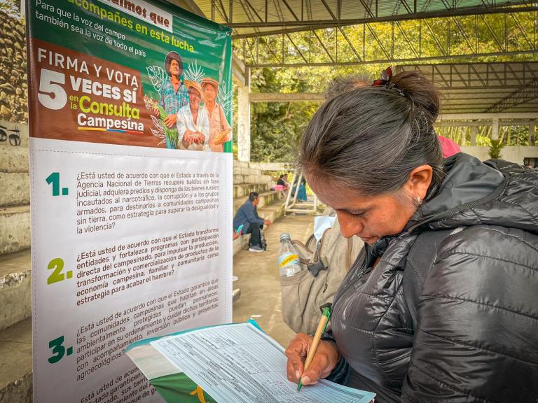 Campesinos presentan ante Congreso las cinco preguntas que harán parte de la Consulta Campesina