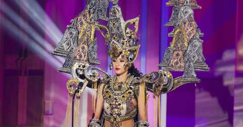 Miss Indonesia ganó el premio a mejor traje típico