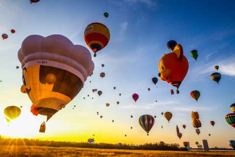 Día de Muertos y Festival Internacional del Globo 2026: dos planes para viajar a México