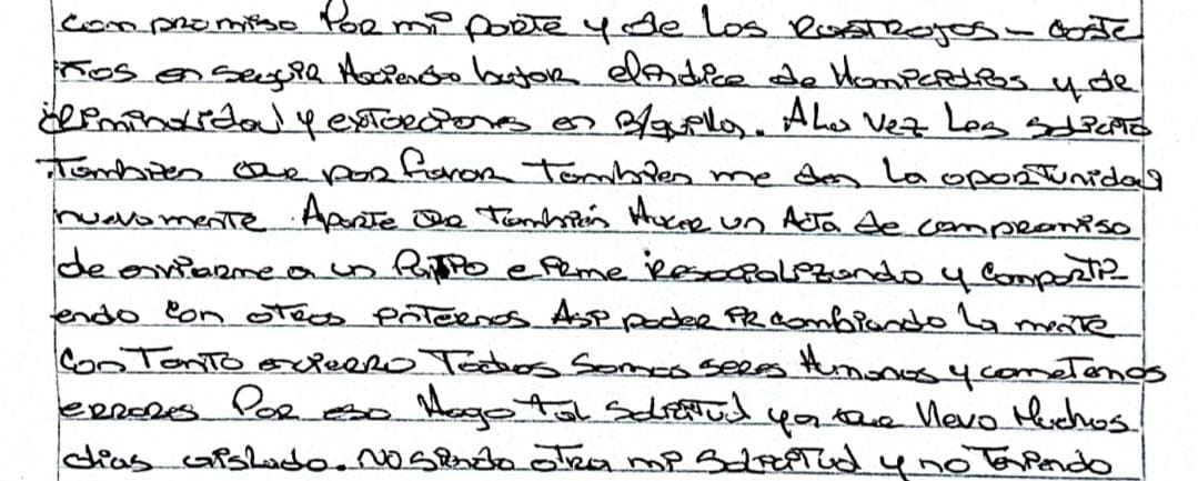Ober Ricardo Martínez, uno de los líderes de Los Rastrojos Costeños, quien el pasado mes de marzo amenazó desde la cárcel a los comerciantes del país por la captura de su esposa, ha enviado dos cartas al Inpec pidiendo que se le reduzcan las medidas de seguridad que se le han impuesto.