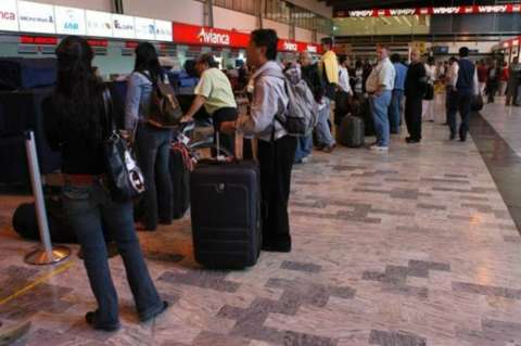 En julio de 2012 número de pasajeros aéreos subió el 18,4%
