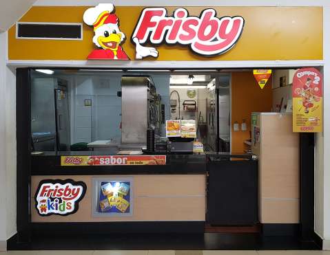 Frisby España no podrá entrar en operación hasta que se resuelva disputa por uso de la marca
