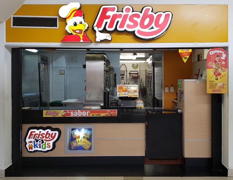 Frisby España no podrá entrar en operación hasta que se resuelva disputa por uso de la marca
