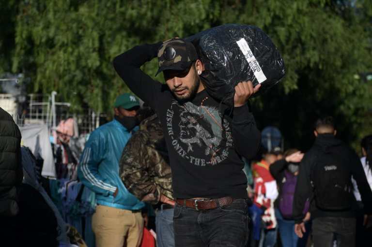 Pese al llamado de autocuidado y la restricción por el pico y cédula las aglomeraciones volvieron a ser protagonistas.