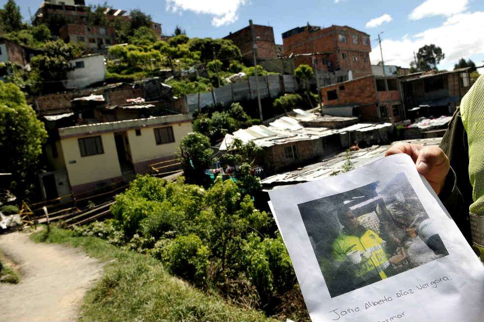 Un amplio operativo de búsqueda se desplegó ayer en el sector de El Codito, en búsqueda del patrullero Jairo Alberto Díaz. / Gabriel Aponte