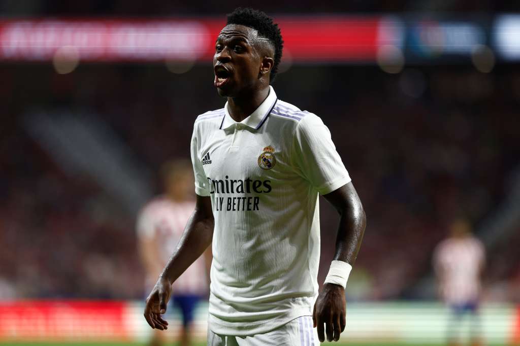 MADRID, 18/09/2022.- El delantero brasileño del Real Madrid, Vinicius Jr., durante el encuentro correspondiente a la sexta jornada de primera división que disputan hoy Domingo en el estadio Metropolitano, en Madrid. EFE / Rodrigo Jiménez.