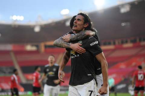 Cavani amenaza al PSG en la quinta jornada de la Champions League