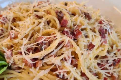 Receta para preparar spaghetti alla carbonara