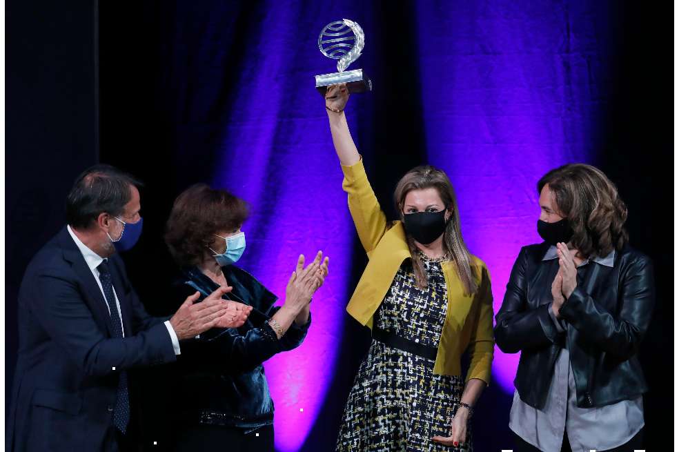 Eva García Sáenz de Urturi ganó el Premio Planeta 2020 por su novela "Aquitania".