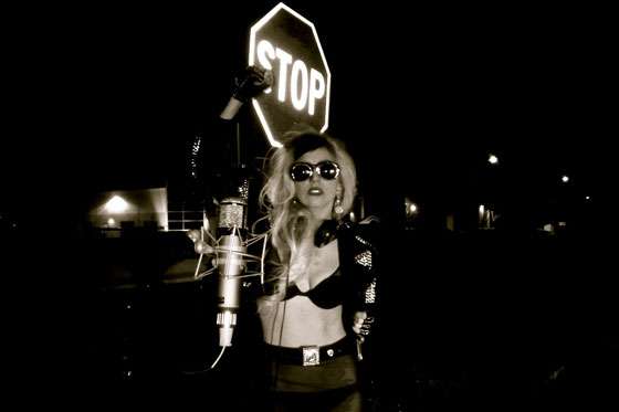 Lady Gaga, acusada de promover la anorexia