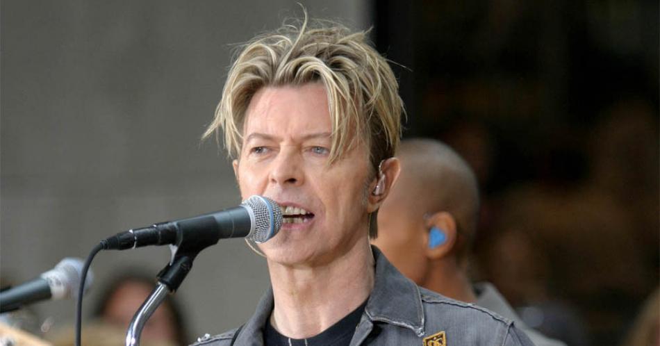 David Bowie habría sufrido seis ataques al corazón en los últimos años