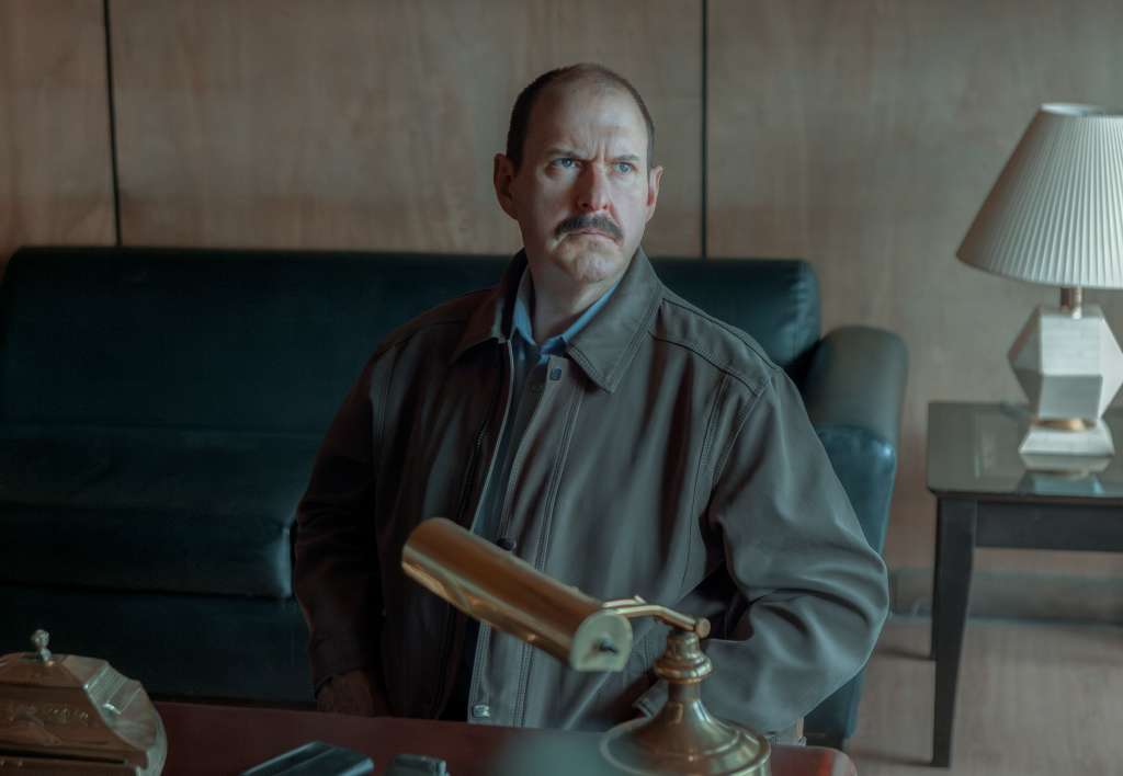 Estado de Fuga. Andrés Parra as Jeremías Salgado in Estado de Fuga. Cr. Juan Pablo Gutiérrez / Netflix © 2025