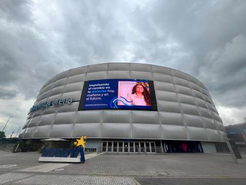 El Movistar Arena brilla de azul para conmemorar el Día Mundial de la Diabetes