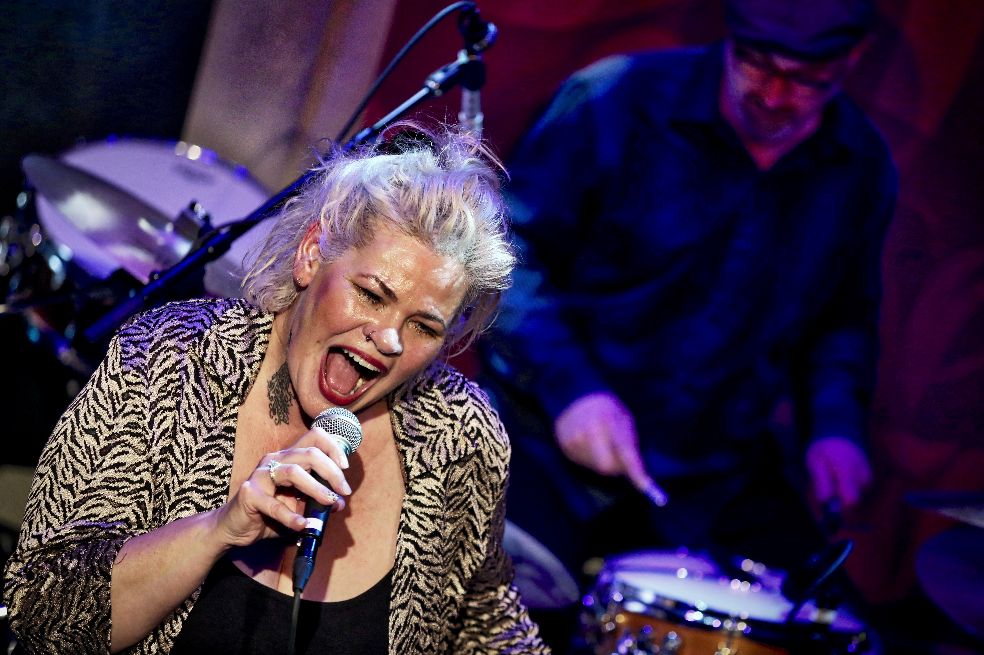 Karen Lovely es una de las grandes exponentes del blues en países como Estados Unidos y Canadá . / Cortesía