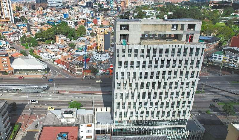 La que debería ser la nueva sede de la Alcaldía local de Teusaquillo está en la lupa de la Contraloría distrital por incumplimiento.