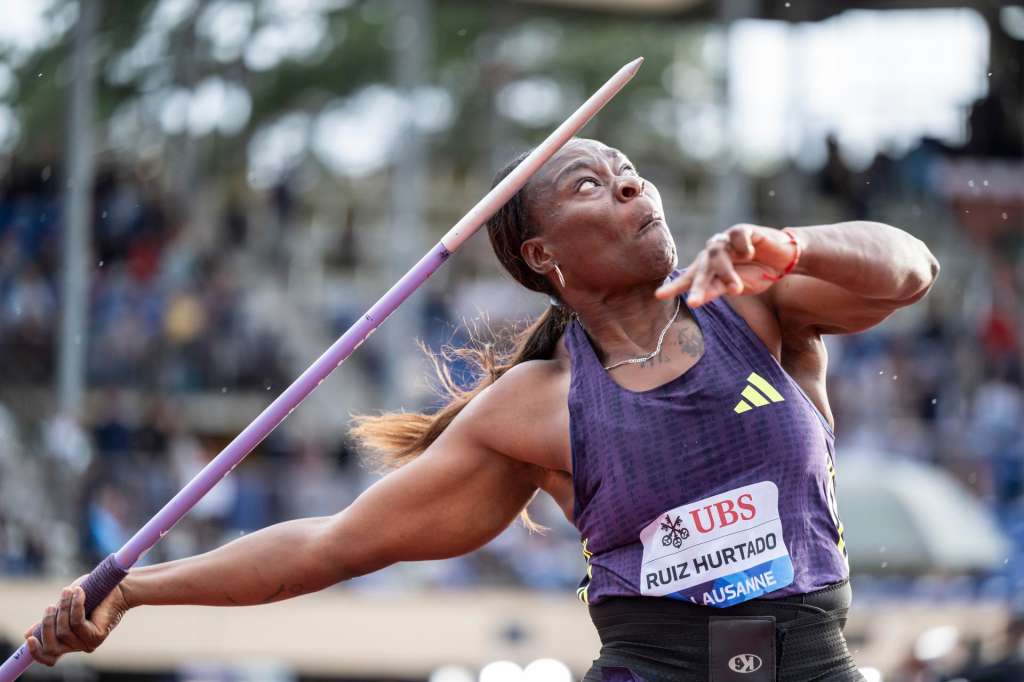 Flor Denis Ruiz conquistó el bronce en la Liga Diamante y clasificó al Mundial de Beijing