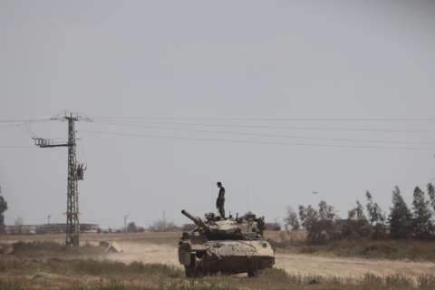 Israel retira sus tropas del sur de Gaza, tras seis meses de guerra con Hamás